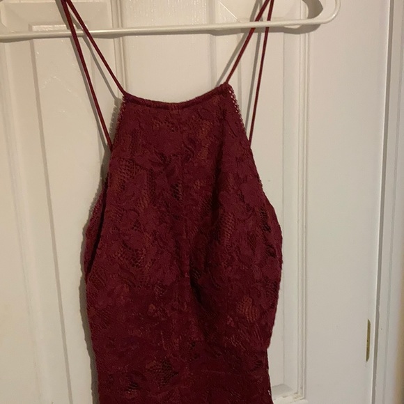 Lace Bodycon Dress - Picture 2 of 4